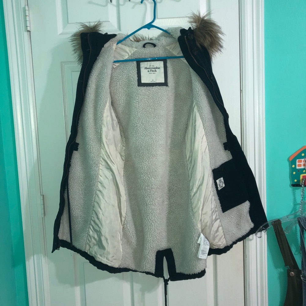 ABERCROMBIE & FITCH JACKET - Picture 5 of 16